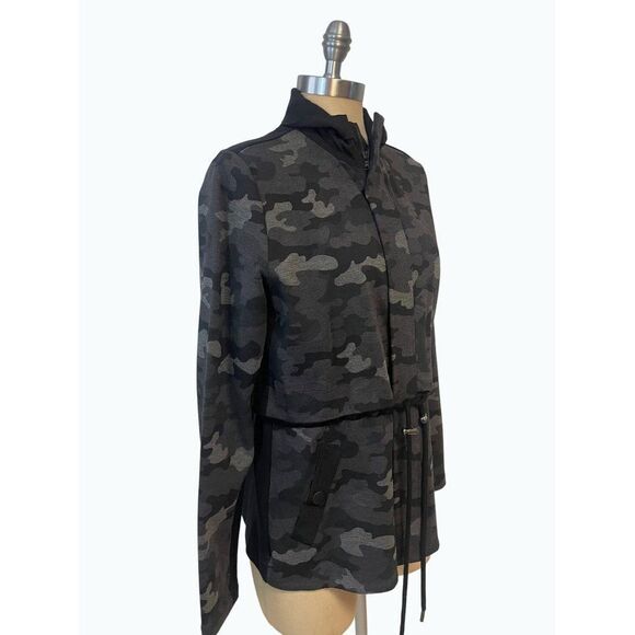 Cabi 3911 Black Gray ATC Camo Jacket Fall 2020 Size Medium - Picture 4 of 7